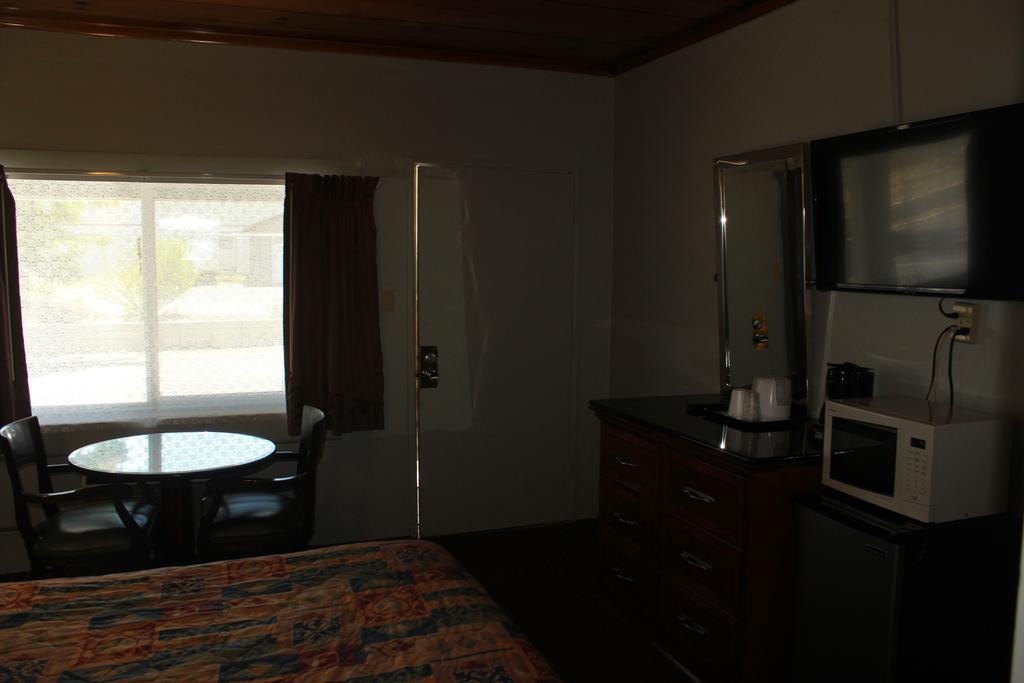 Budget Inn -Yreka Exteriör bild